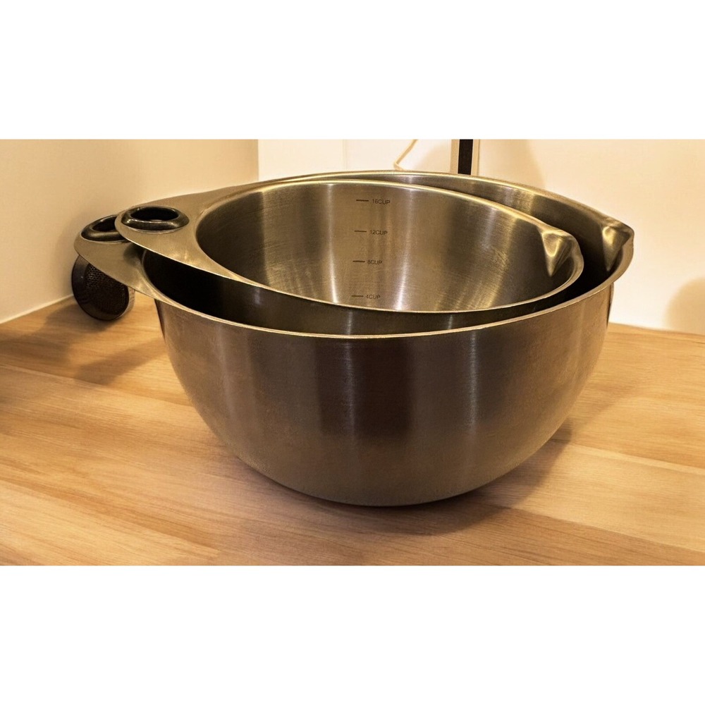 Set Of (2) PAMPERED CHEF Stainless Steel Mixing Bowls 16 and 24 Cup NO LIDS
